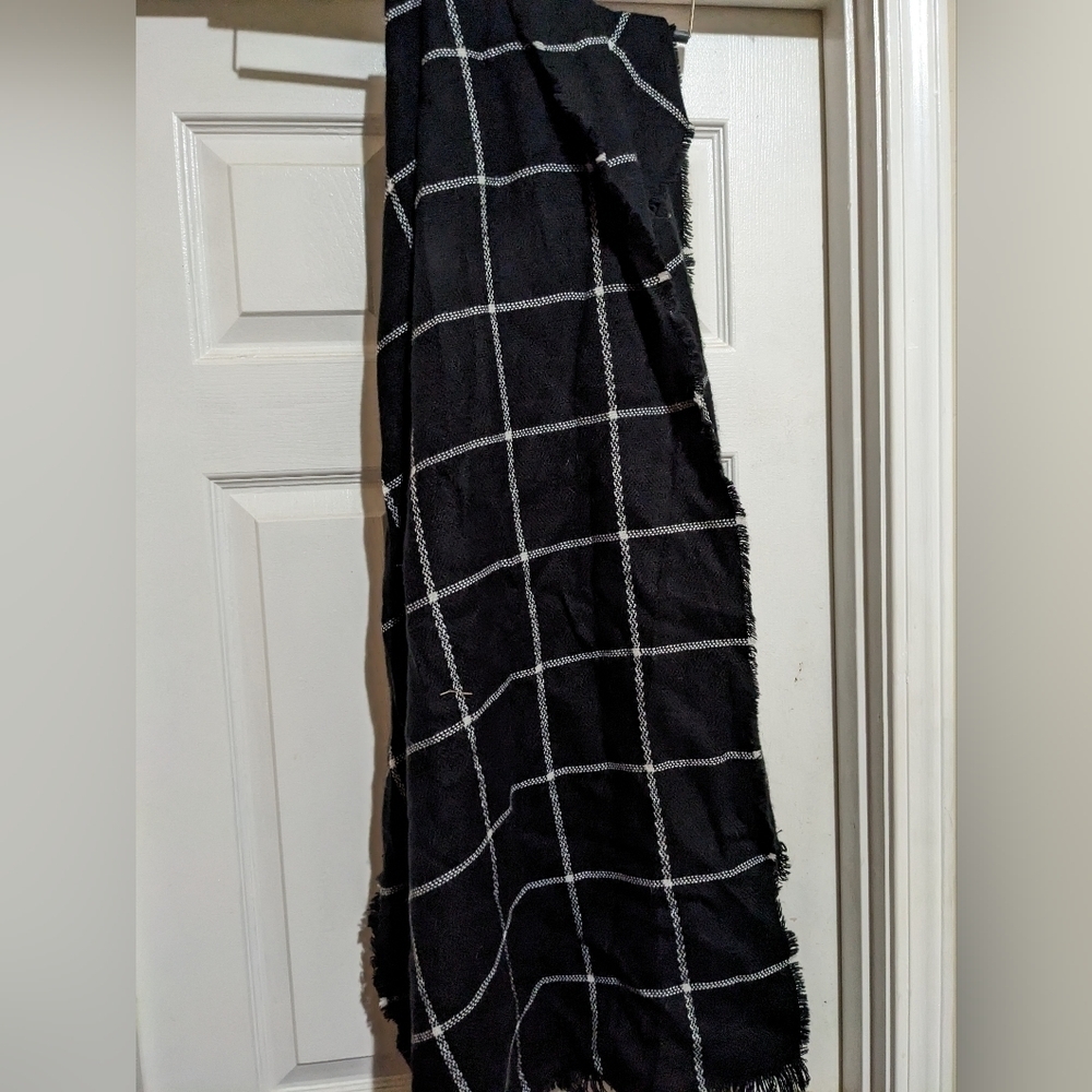 Berkshire Fashions scarf